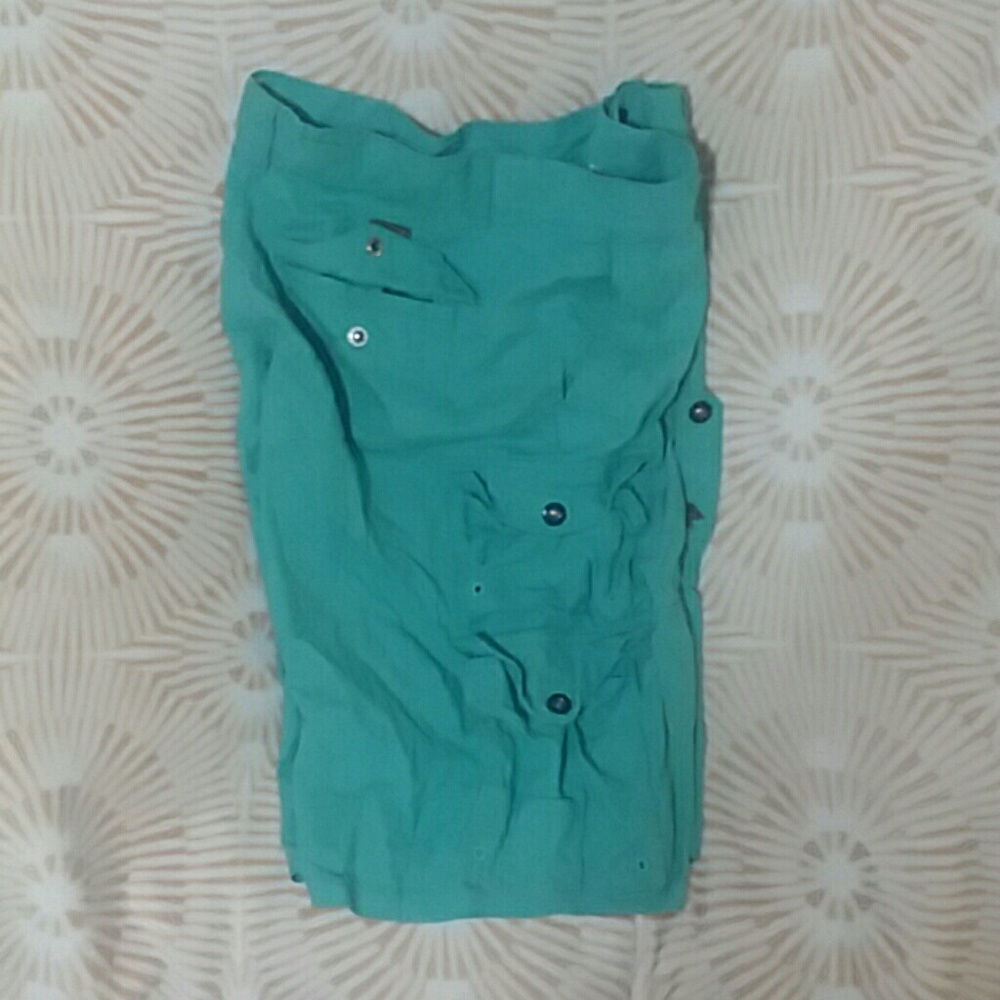 L R G cargos shorts